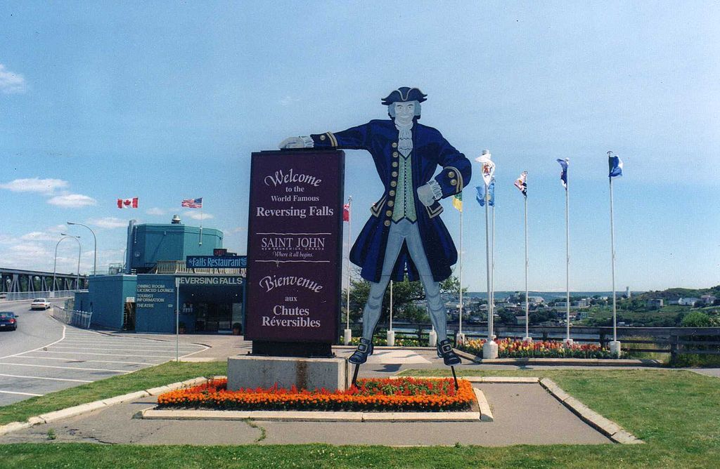 A welcoming sign at the entrance of the Reversing Falls tourist attraction in Saint John, New Brunswick.